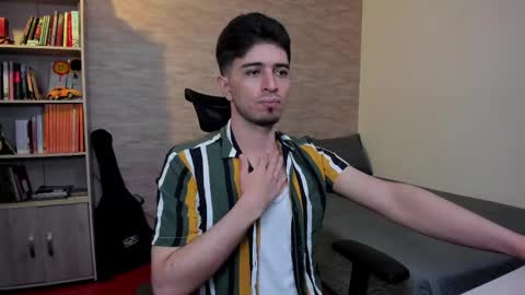 Aaron online show from 03/01/25, 06:54