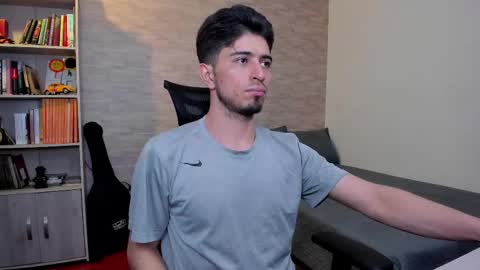 Aaron online show from 03/08/25, 09:29