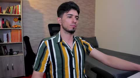 Aaron online show from 03/09/25, 07:26