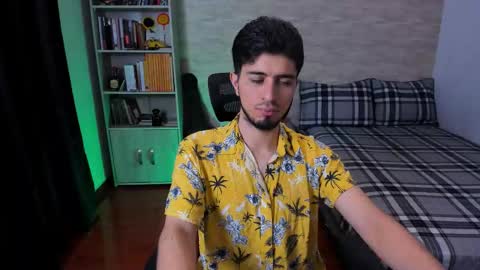 Aaron online show from 09/13/25, 07:02