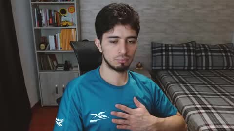 Aaron online show from 09/24/25, 06:11