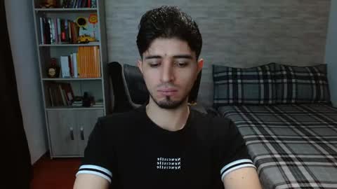 Aaron online show from 10/14/25, 07:47