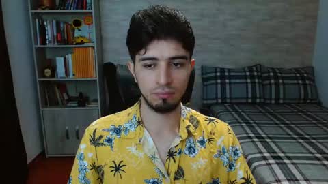 Aaron online show from 10/21/25, 07:25