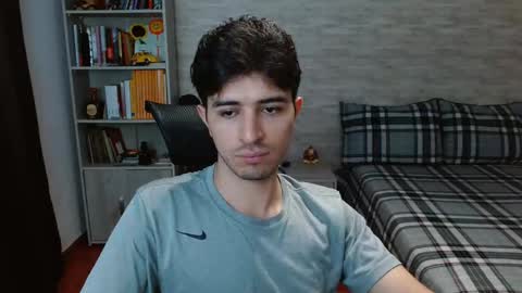 Aaron online show from 11/03/25, 07:48