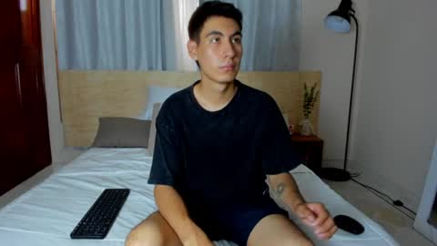 aaron_revolt online show from 07/09/26, 07:51