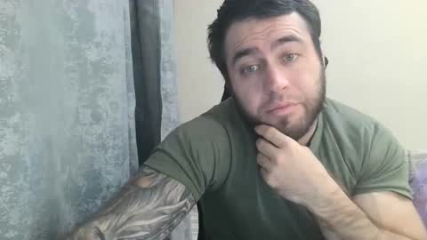 Davin tayl online show from 10/25/25, 05:08