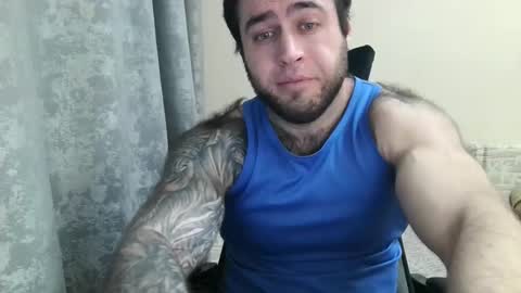 Snapshot of aaron_royal chatting on 02/05/26, 05:39 Davin tayl online show from 02/05/26, 05:39