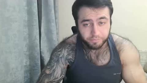 Snapshot of aaron_royal chatting on 02/13/26, 04:47 Davin tayl online show from 02/13/26, 04:47