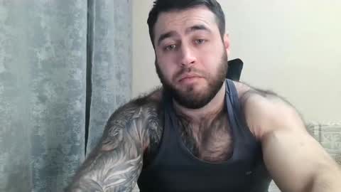 Snapshot of aaron_royal chatting on 02/23/26, 05:32 Davin tayl online show from 02/23/26, 05:32