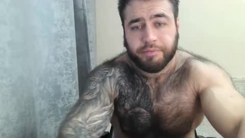 Snapshot of aaron_royal chatting on 02/28/26, 04:24 Davin tayl online show from 02/28/26, 04:24