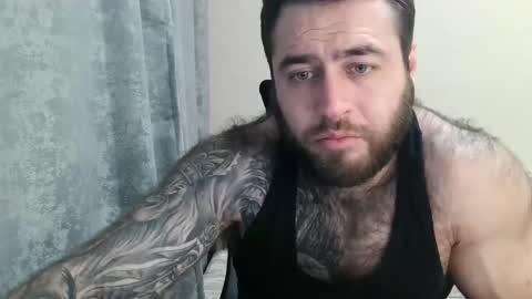 Snapshot of aaron_royal chatting on 03/04/26, 05:30 Davin tayl online show from 03/04/26, 05:30