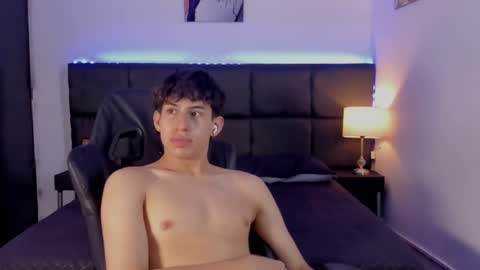 Aron online show from 09/29/25, 06:57