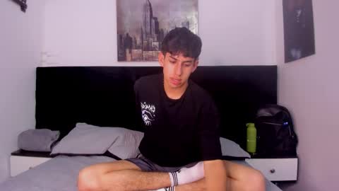 Aron online show from 10/30/25, 06:41