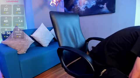 Aaron online show from 04/21/26, 01:53