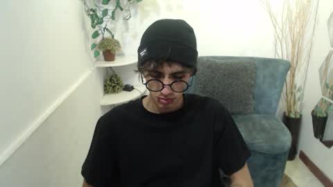 Aaron online show from 02/26/26, 11:42