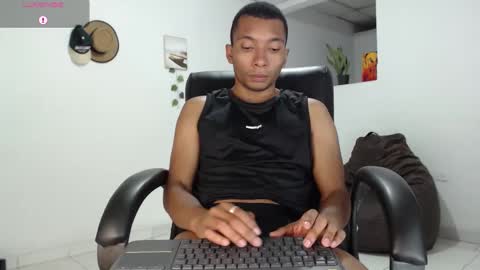 Heyy my name is Aaron online show from 09/18/25, 08:38