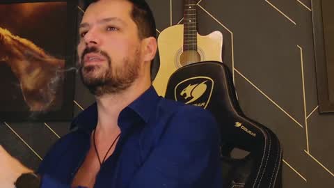 Aaron online show from 02/09/25, 02:49