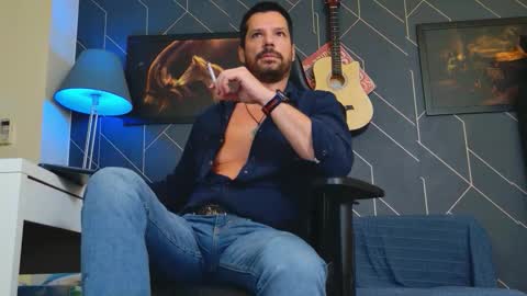 Aaron online show from 09/21/25, 04:41