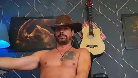 Aaron online show from 09/28/25, 01:38