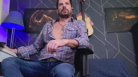 Aaron online show from 11/24/25, 05:01