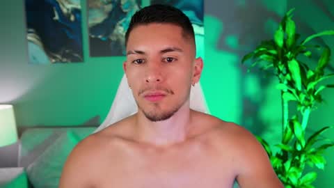 AARON  online show from 01/05/25, 06:46