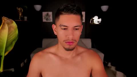 AARON  online show from 09/11/25, 10:37