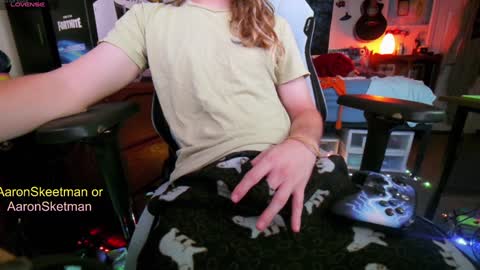 Aaron Skeetman online show from 12/14/24, 12:33