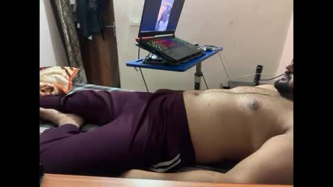 Snapshot of aaryan_sexoo chatting on 10/17/25, 08:44 aaryan_sexoo online show from 10/17/25, 08:44