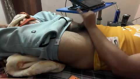 Snapshot of aaryan_sexoo chatting on 11/13/25, 08:52 aaryan_sexoo online show from 11/13/25, 08:52