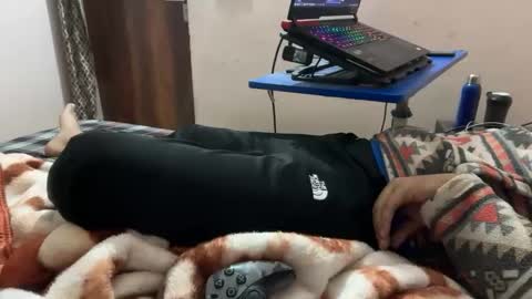 Snapshot of aaryan_sexoo chatting on 11/19/25, 06:24 aaryan_sexoo online show from 11/19/25, 06:24