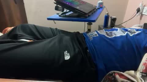 Snapshot of aaryan_sexoo chatting on 11/19/25, 06:41 aaryan_sexoo online show from 11/19/25, 06:41