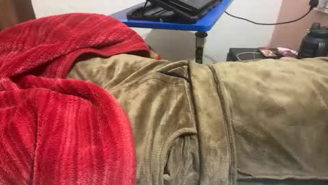 Snapshot of aaryan_sexoo chatting on 11/26/25, 08:15 aaryan_sexoo online show from 11/26/25, 08:15