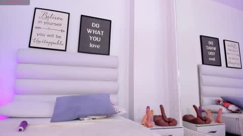 abbey_walker online show from 03/26/26, 11:49