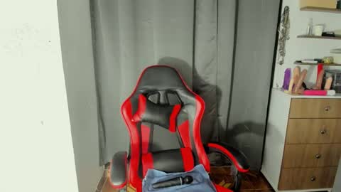 Martina online show from 04/04/26, 12:09