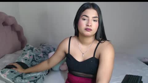 abbie777 online show from 01/06/25, 06:31