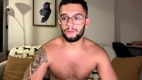 Abbie xo online show from 12/04/25, 04:38