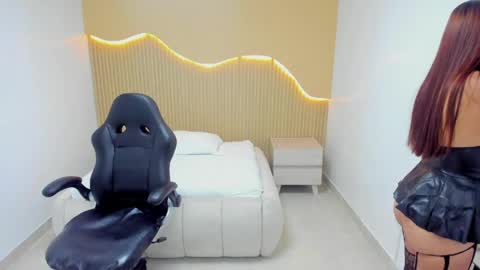 Snapshot of abbiecarson chatting on 04/01/26, 12:28 abbiecarson online show from 04/01/26, 12:28