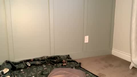 Snapshot of abbienextdoor chatting on 02/20/25, 10:48 Abbie online show from 02/20/25, 10:48