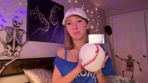 Snapshot of abbienextdoor chatting on 11/02/25, 02:14 Abbie online show from 11/02/25, 02:14