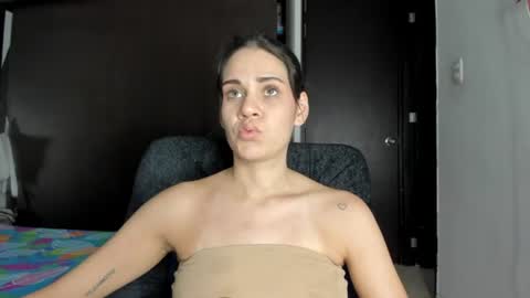 Snapshot of abby_connie chatting on 07/01/26, 06:40 Abby Connie online show from 07/01/26, 06:40