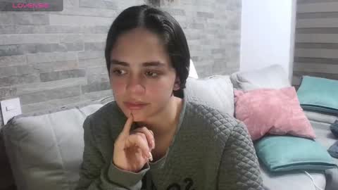 Snapshot of abby_jensen chatting on 01/08/25, 03:29 abby jense online show from 01/08/25, 03:29