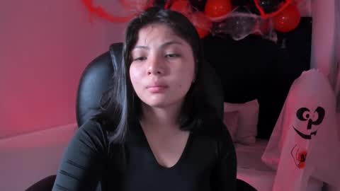 Abby Roux online show from 10/12/25, 09:36