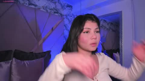 Abby Roux online show from 12/15/25, 02:49