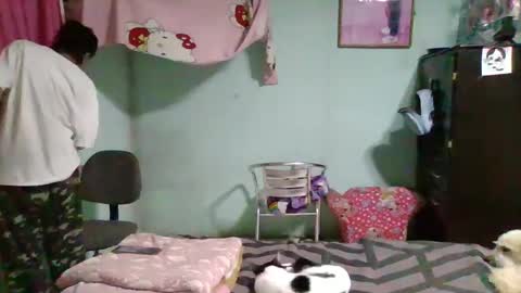 Snapshot of abbyasher chatting on 12/10/24, 03:20 Abby online show from 12/10/24, 03:20