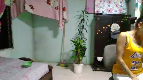 Snapshot of abbyasher chatting on 02/10/25, 11:55 Abby online show from 02/10/25, 11:55