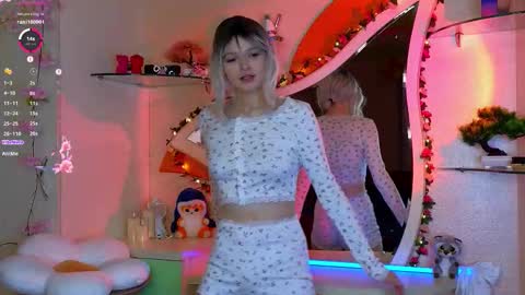 Snapshot of abbycartman chatting on 09/29/25, 09:19 Abby online show from 09/29/25, 09:19