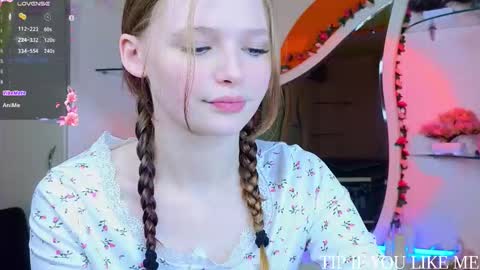 Snapshot of abbycartman chatting on 01/10/26, 05:26 Abby online show from 01/10/26, 05:26