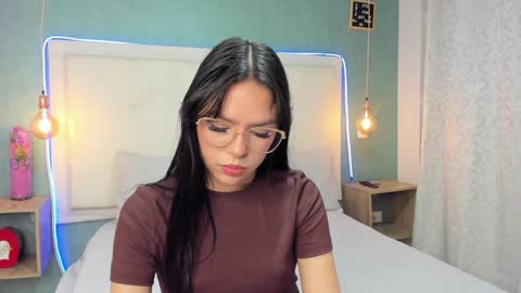 Abby Dixon  online show from 02/04/25, 12:08