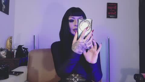 Abby online show from 03/31/26, 03:08