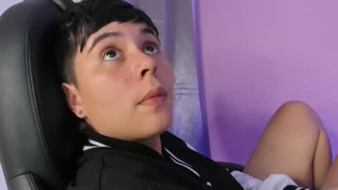 Abby Smith online show from 01/11/25, 06:23